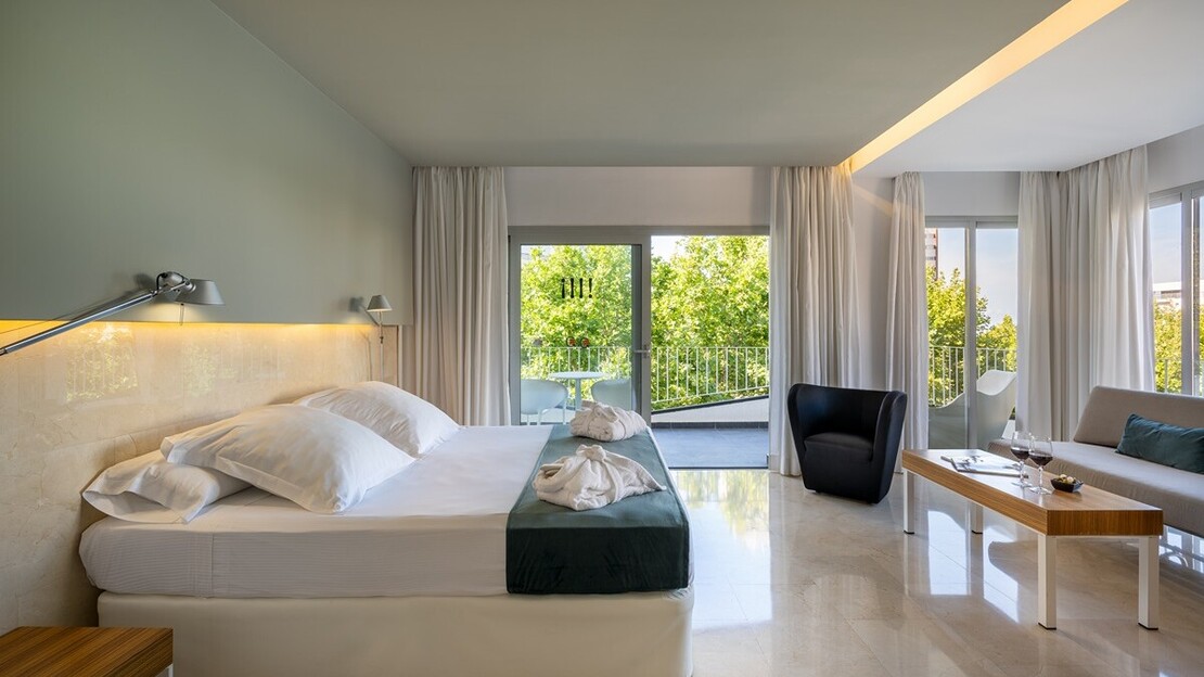 Belroy Hotel & Apartmentos